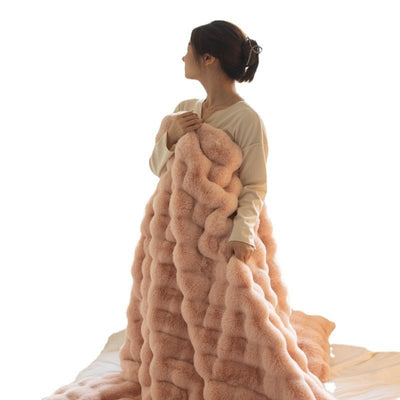 Polyester Carpet Rabbit Bubble Velvet Thickened Nap Blanket Quilt - TS Store